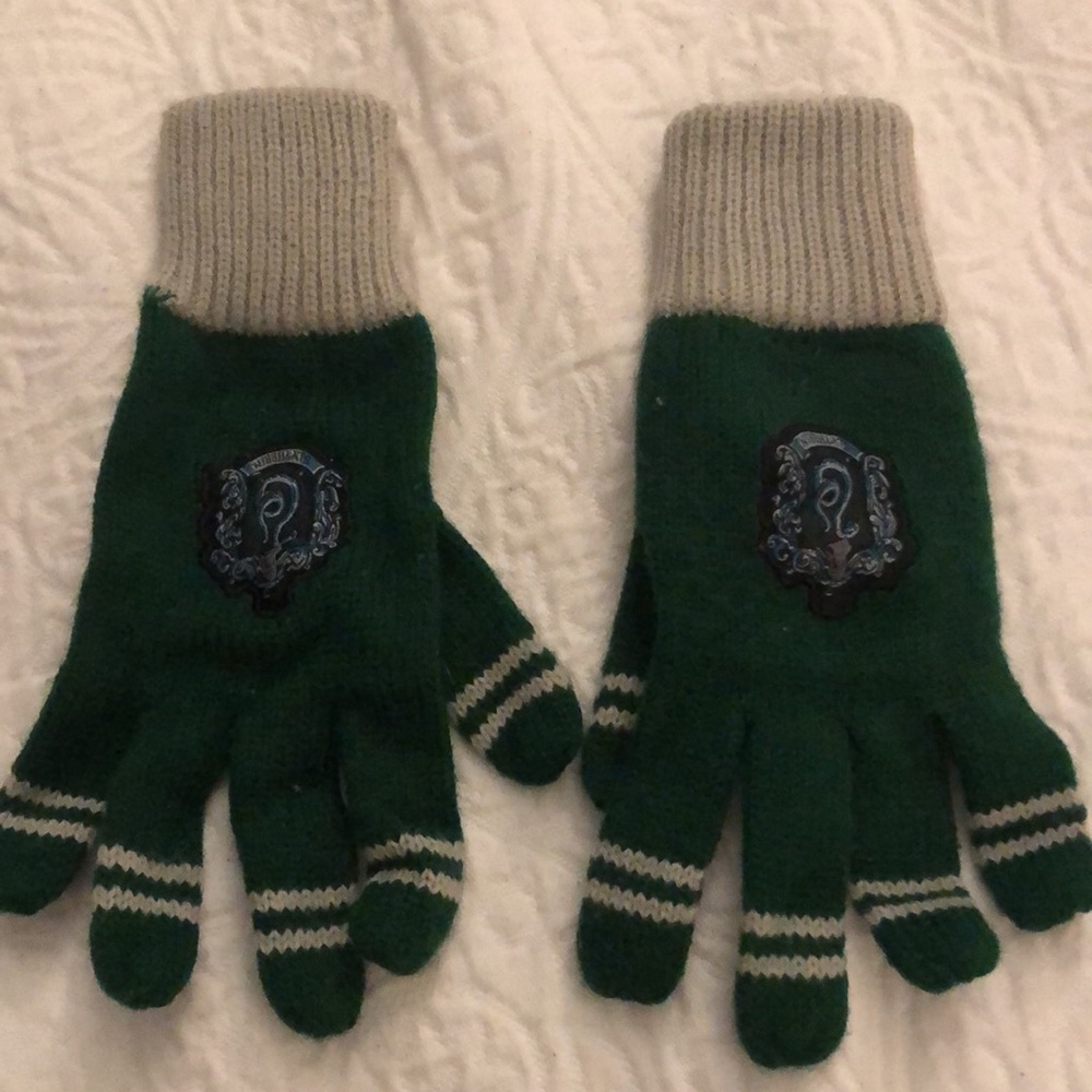 Harry Potter Slytherin Gloves